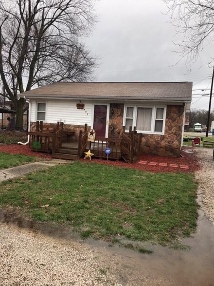 905 Breckenridge St, Monroe City, IN 47557
