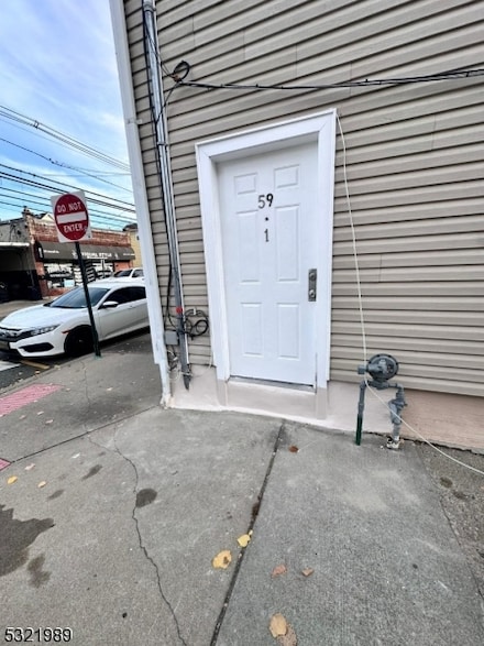 59 Jewell St, Garfield, NJ 07026