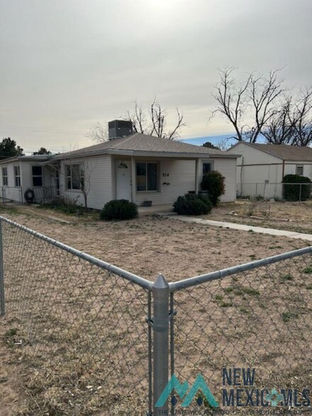 514 N Mesa St, Carlsbad, NM 88220