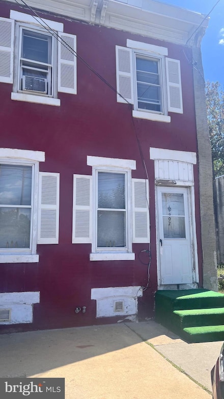 902 Mount Ephraim Ave, Camden, NJ 08103