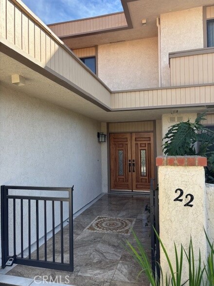 22 Coraltree Ln Unit 9, Rolling Hills Estates, CA 90274