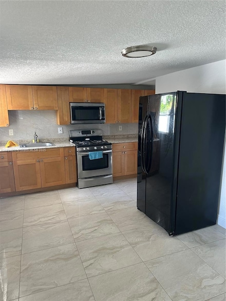 2500 NW 103rd St Unit C, Miami, FL 33147