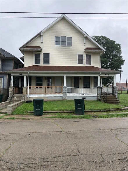 614 N Mulberry St, Muncie, IN 47305