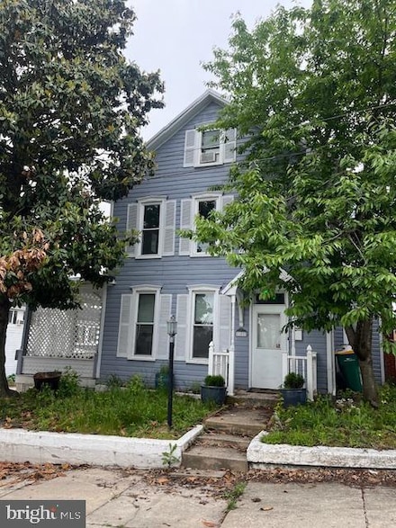 102 Garfield St, Waynesboro, PA 17268