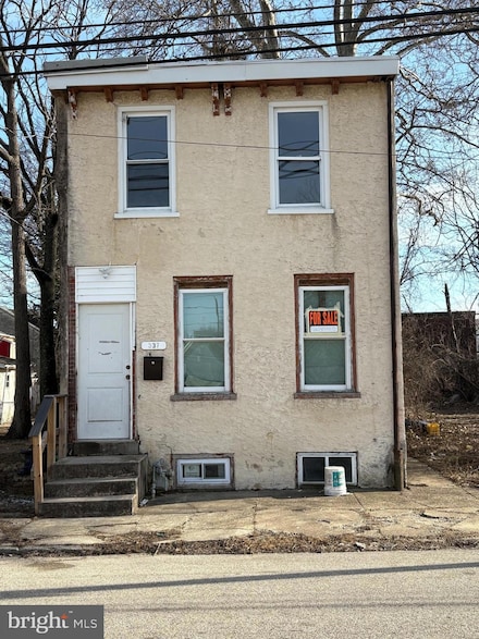 337 E 10th St, Chester, PA 19013