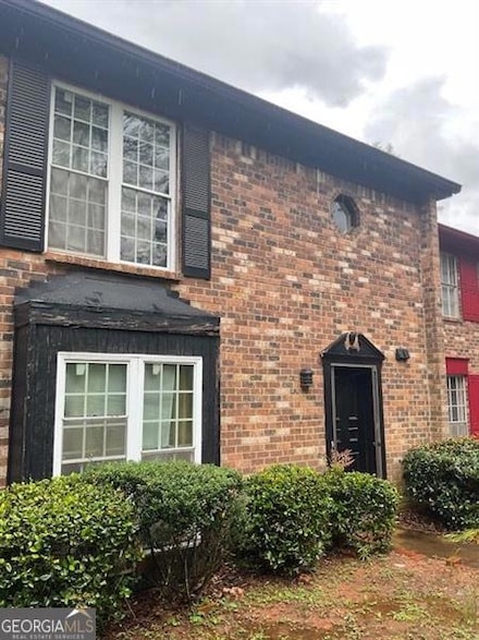 658 Garden Walk Dr, Stone Mountain, GA 30083