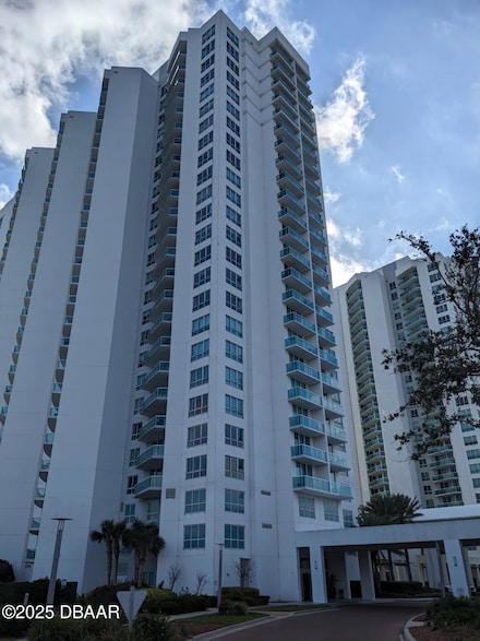 241 Riverside Dr Unit 2402, Daytona Beach, FL 32117