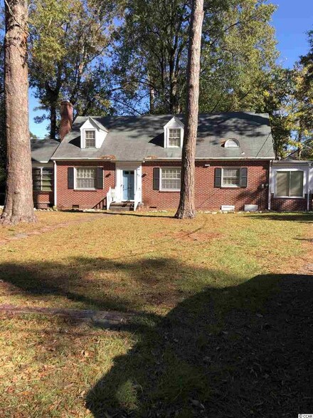 622 Green St, Kingstree, SC 29556