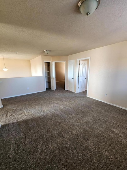 1735 Avenida Real NW, Albuquerque, NM 87105