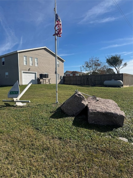 2302 Madison Ave, Port Bolivar, TX 77650