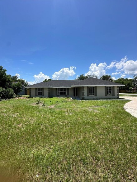 1101 E Normandy Blvd, Deltona, FL 32725