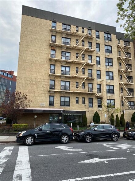 50 Shore Blvd Unit 2B, Brooklyn, NY 11235