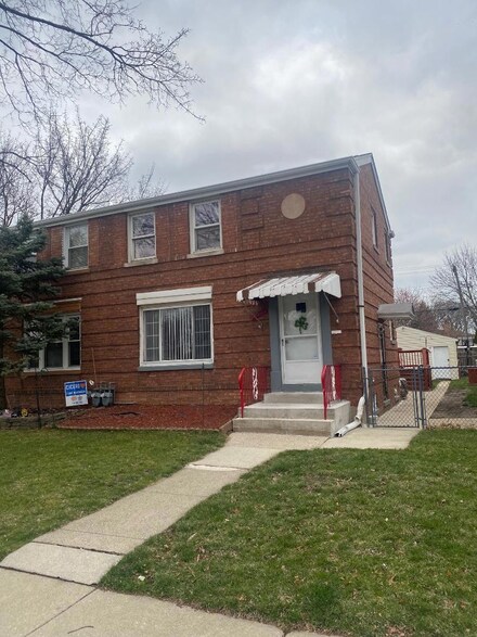 3803 S 56th Ct, Cicero, IL 60804