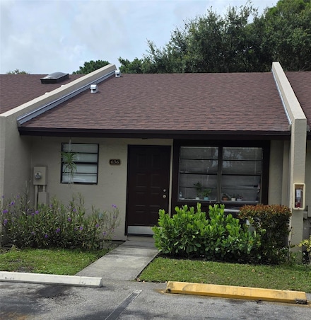 636 NW 47th St, Deerfield Beach, FL 33064