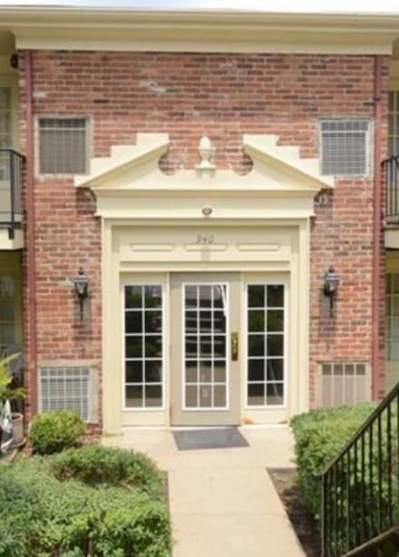 940 Margarite Dr Unit E, Pittsburgh, PA 15216