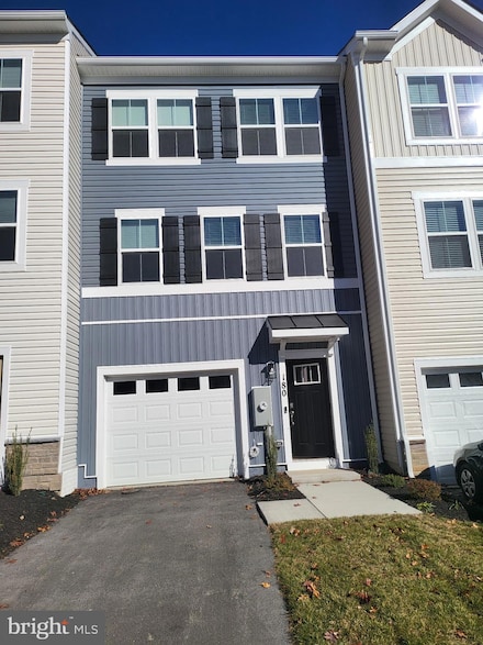 180 Munsee Cir, Winchester, VA 22602