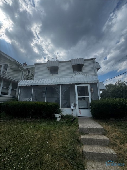 1421 N Ravine Pkwy, Toledo, OH 43605