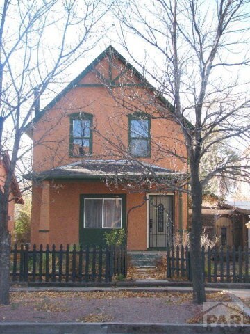 313 E Abriendo Ave, Pueblo, CO 81004