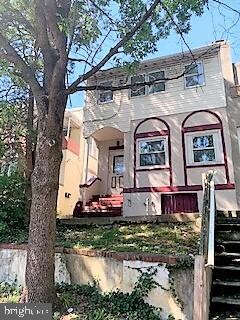 1541 Perkiomen Ave, Reading, PA 19602