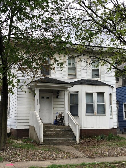 418 Locust St, Kalamazoo, MI 49007