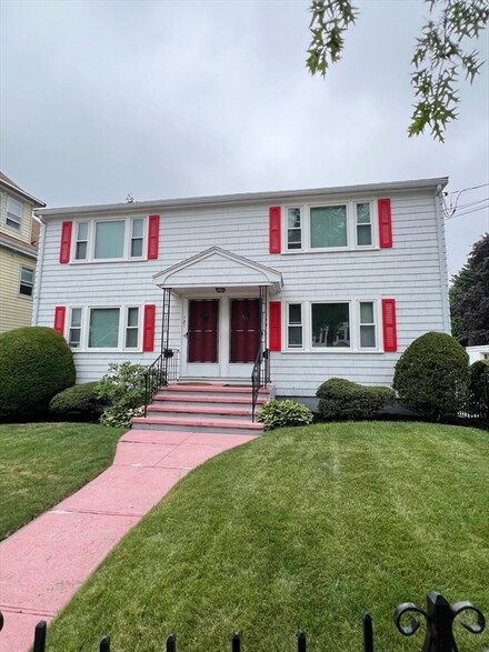 179 Faneuil St, Brighton, MA 02135