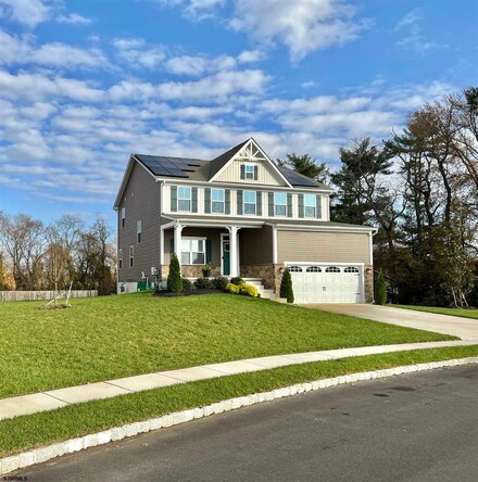 31 Oak Ln, Penns Grove, NJ 08069