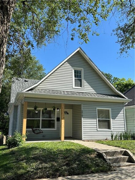 2919 Olive St, Saint Joseph, MO 64507