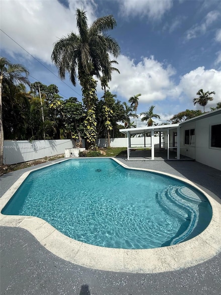 9934 SW 195th St, Cutler Bay, FL 33157