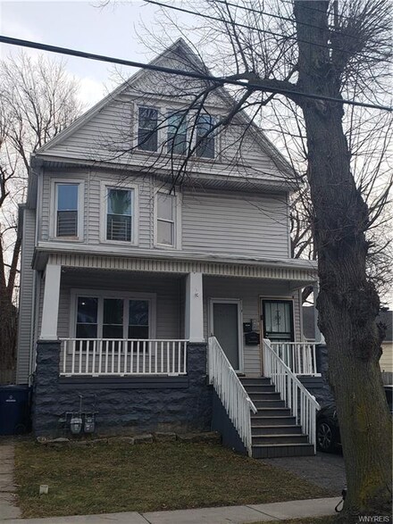 15 Kamper Ave, Buffalo, NY 14210