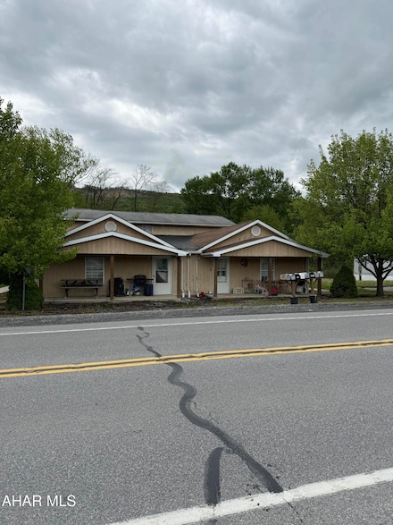 13588 Dunnings Hwy, Claysburg, PA 16625