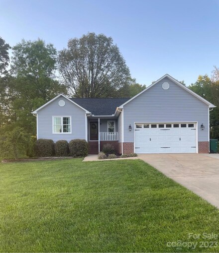 688 Cress School Rd, Salisbury, NC 28147