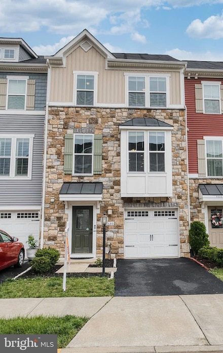 41686 McMonagle Square, Aldie, VA 20105
