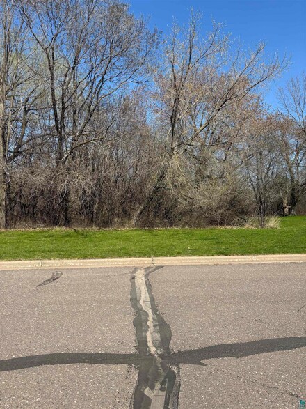0 Macarthur Ave, Ashland, WI 54806