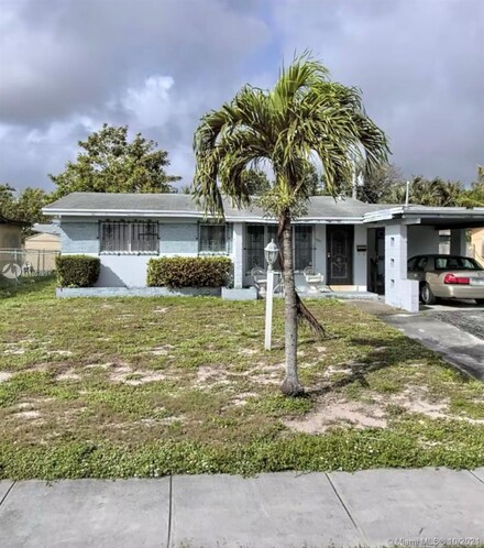 231 SW 28th Terrace, Fort Lauderdale, FL 33312