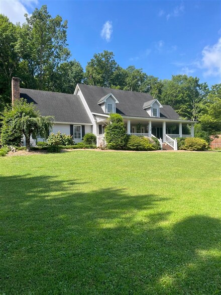 196 Nature Dr, Russellville, KY 42276