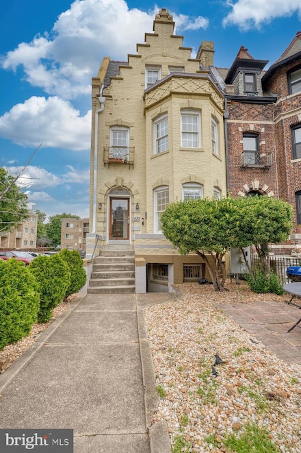 1337 Harvard St NW Unit 1, Washington, DC 20009
