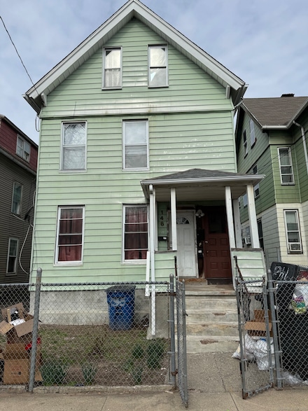 148 Plymouth St, New Haven, CT 06519