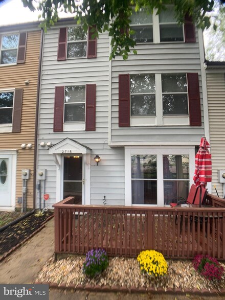 2716 Greenwood Dr, Lindenwold, NJ 08021