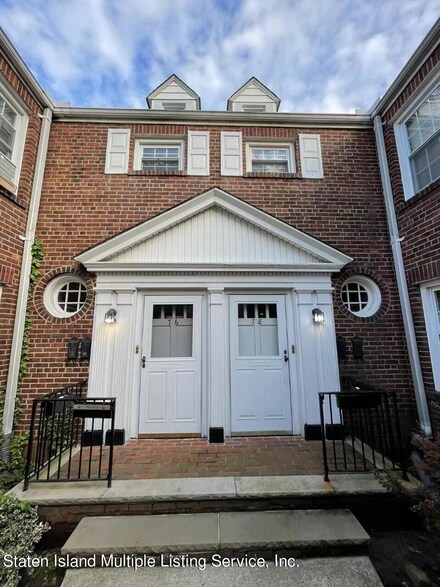 76 2 St Unit A, Staten Island, NY 10306