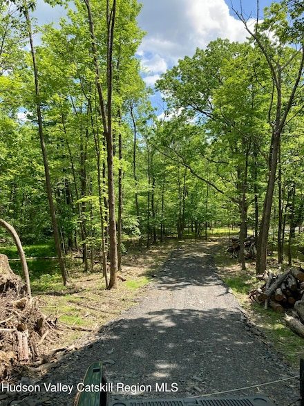 716 Upper Mountain Rd, Shawangunk, NY 12566