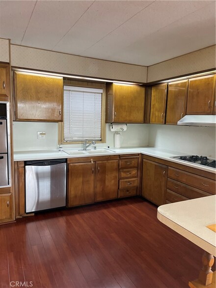 3050 W Ball Rd Unit 113, Anaheim, CA 92804