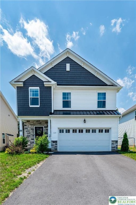 320 Bendelow Ln, Northampton, PA 18067