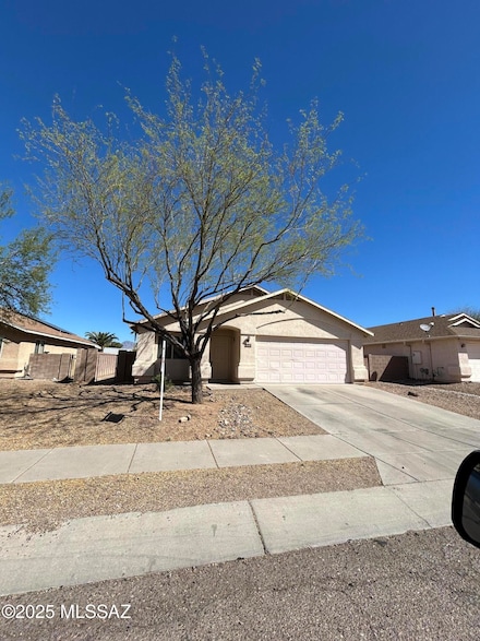 8137 E Sundew Dr, Tucson, AZ 85710
