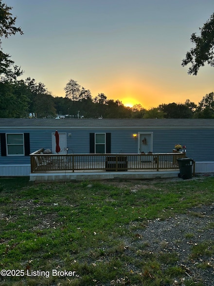 391 Barricks Rd Unit 303B, Louisville, KY 40229