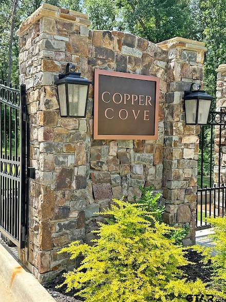 1792 Stonecrest Blvd, Tyler, TX 75703