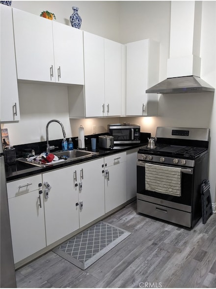 163 Second St E, Pomona, CA 92688