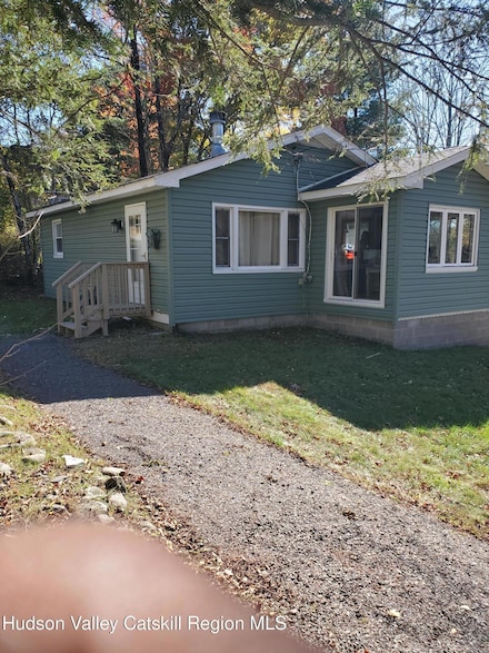 2 Lakeview Terrace, Kerhonkson, NY 12446