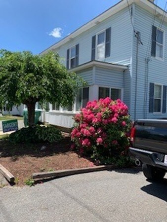 190 Main St, Clinton, MA 01510