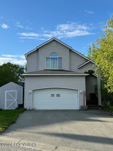 3501 Landau Cir, Anchorage, AK 99502
