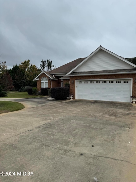 202 Barberry Ct, Warner Robins, GA 31093